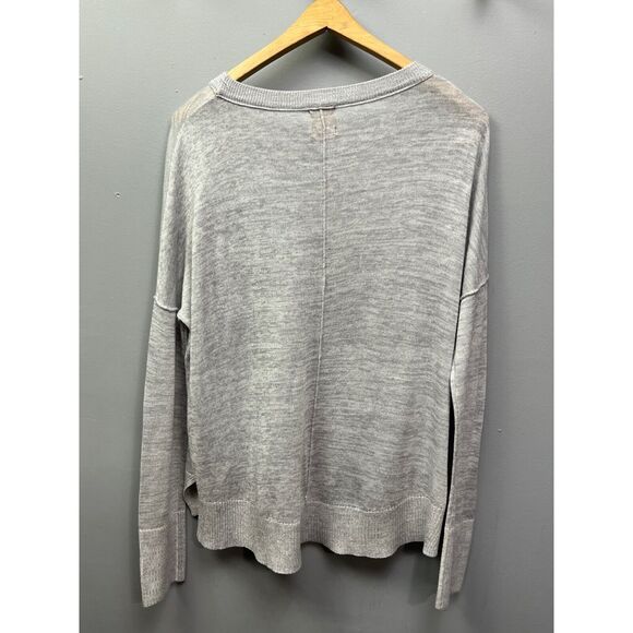 John & Jenn Sweater Womens Small gray oversize lightweight pullover Neutral - Picture 2 of 4